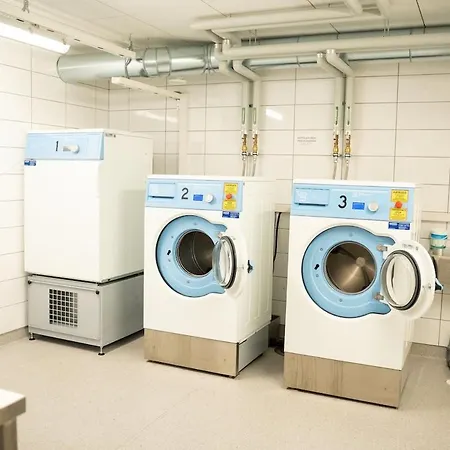 Moderni Uudisyksioe Pk-seudulla アパート ヴァンター